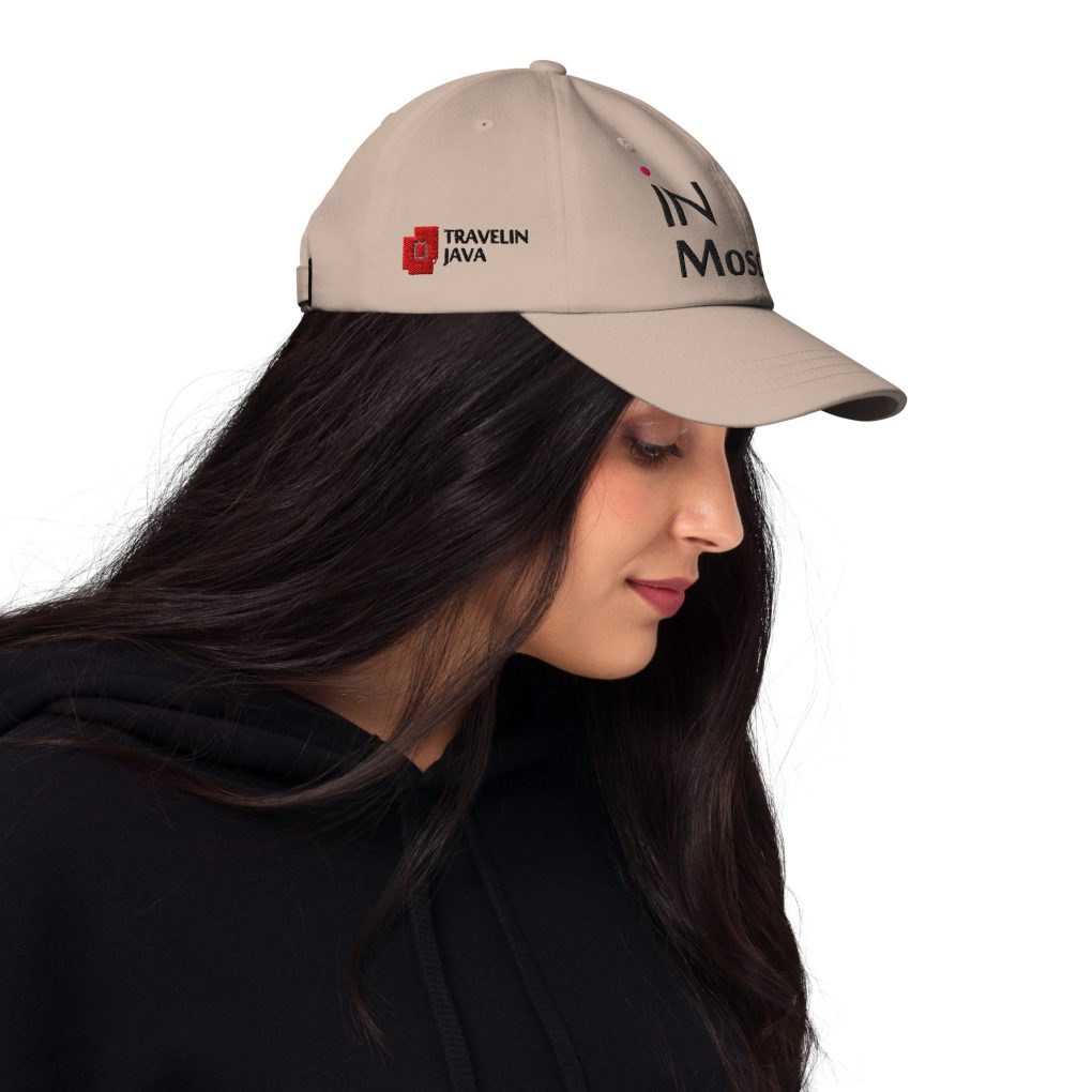 Classic Dad Hat "iN Moscow" | Yupoong 6245CM